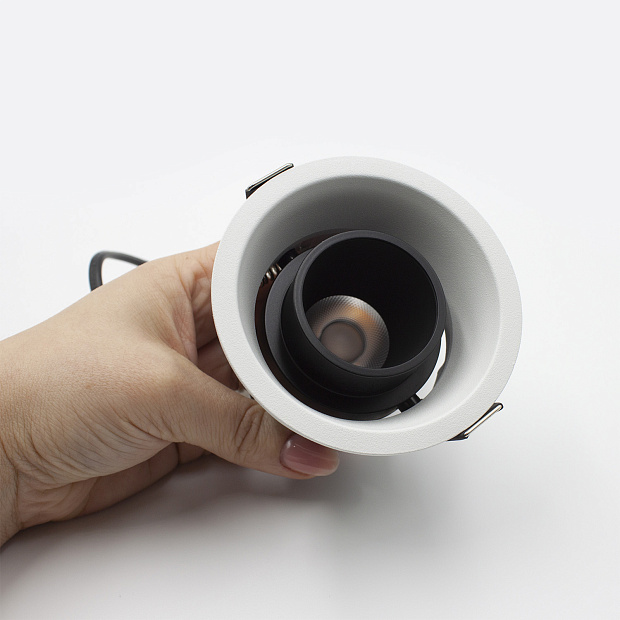 Skarlat  RSL74090-1 1×10W WH+BK 3000K