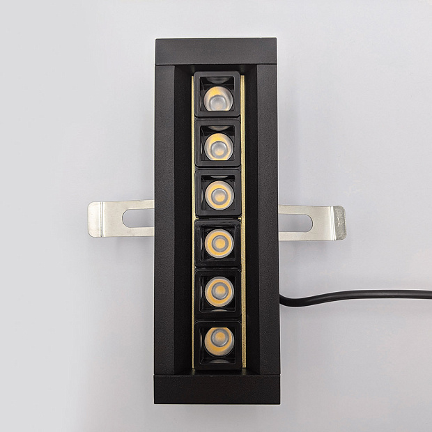 Skarlat  RSL74166 9×2W BK+GD 4000K