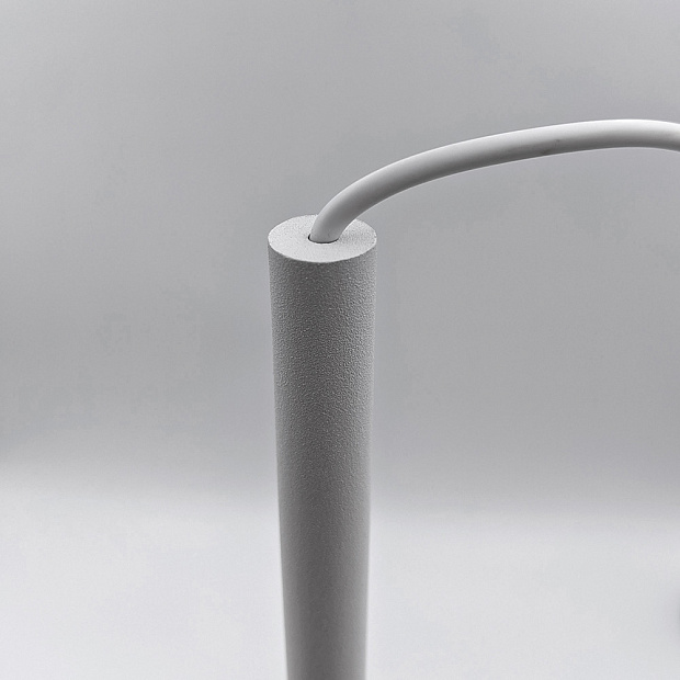 Skarlat  RHL7748 5W WH+BK 4000K