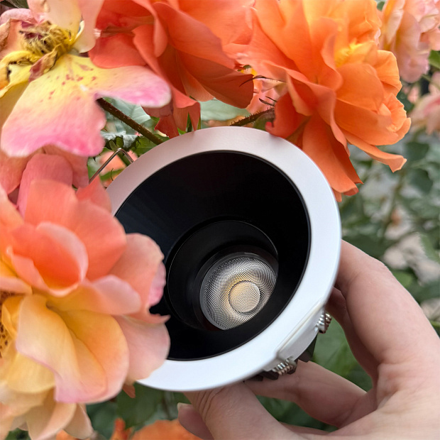 Skarlat RFL76086 7W WH+BK 4000K