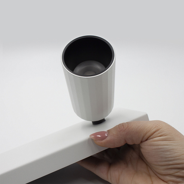 Skarlat  RSLC78049-1 1×7W WH+BK 4000K