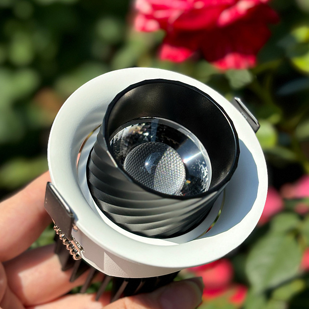 Skarlat RSL74331 10W WH+BK 3000K